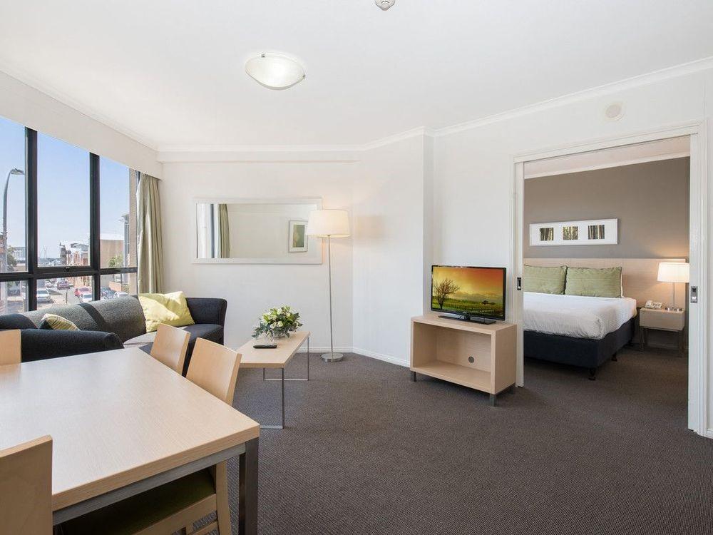 Adina Apartment Hotel Brisbane Exterior photo