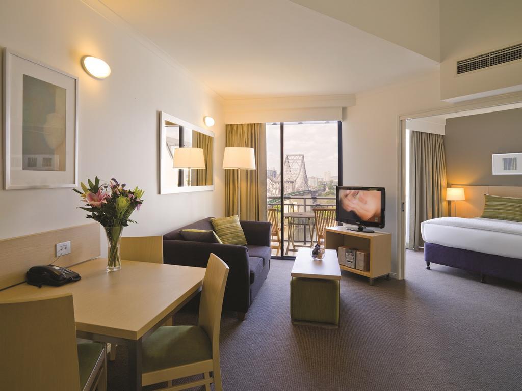 Adina Apartment Hotel Brisbane Exterior photo
