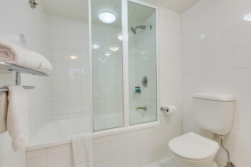 Adina Apartment Hotel Brisbane Exterior photo
