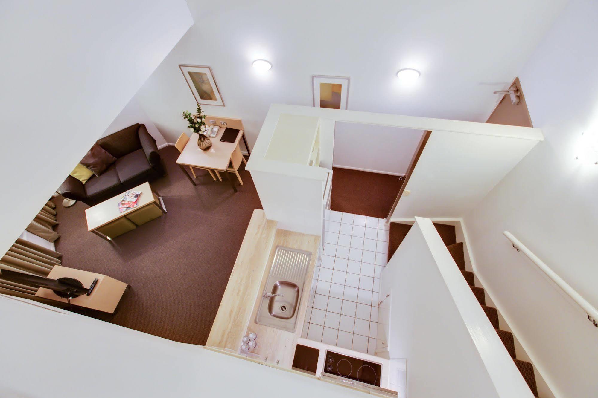 Adina Apartment Hotel Brisbane Exterior photo